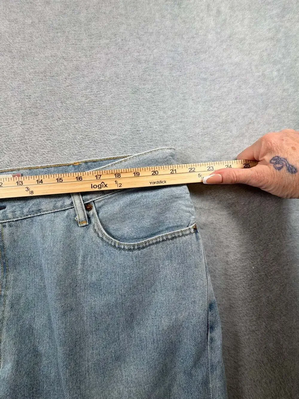 Levi's 505 Regular Fit Straight Leg Jeans Men's Light Wash 42x32